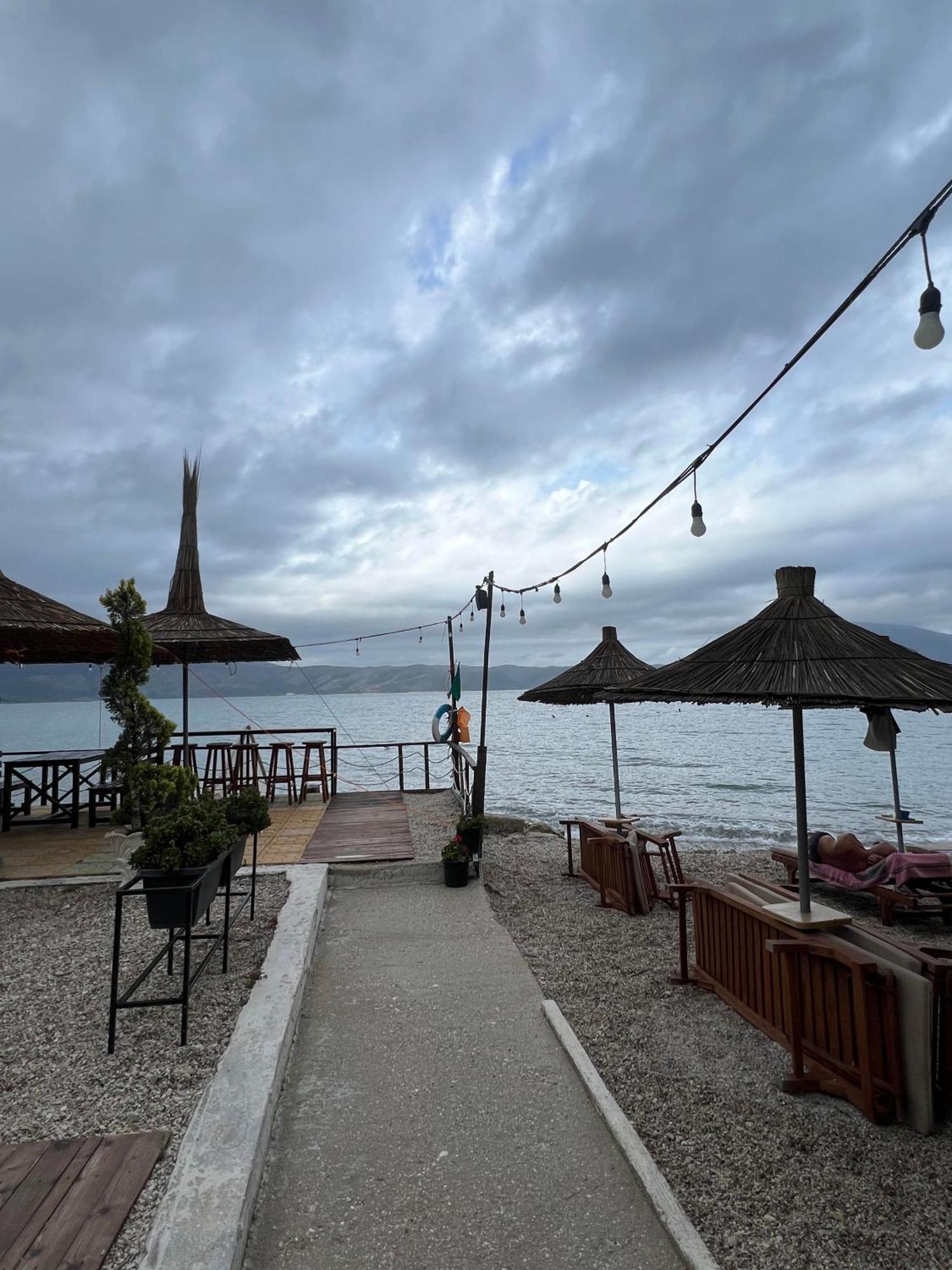 Bruno Rooms Vlorë Eksteriør bilde