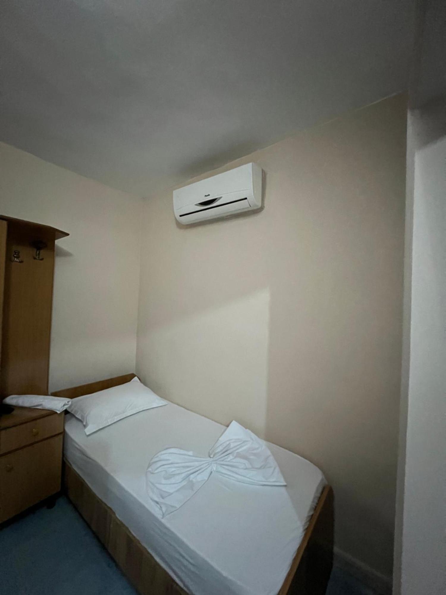 Bruno Rooms Vlorë Eksteriør bilde